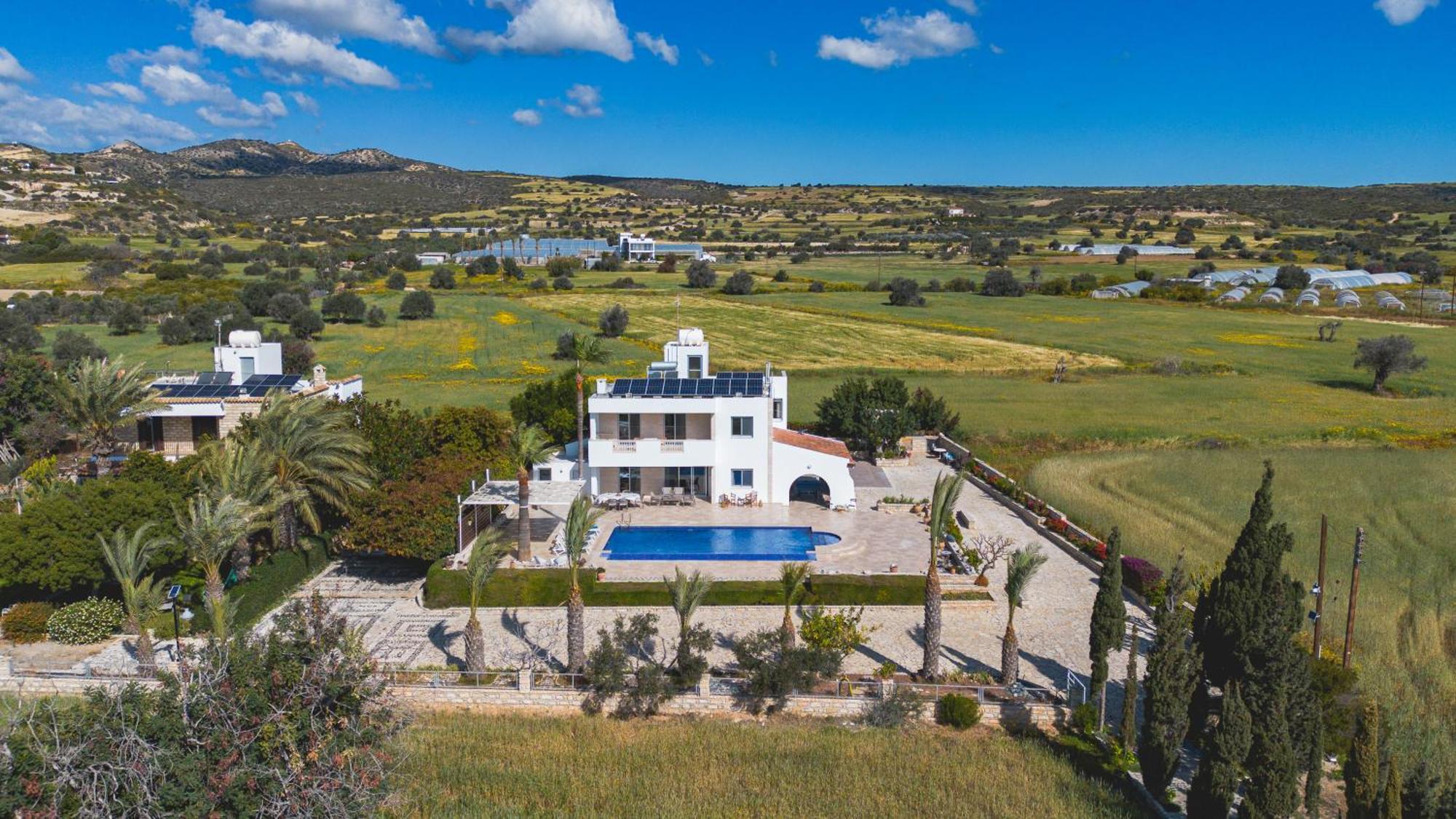 Villa Chrysta Agios Theodoros Exterior photo